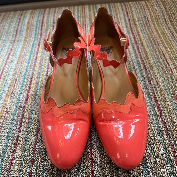 Fluevog EXCELLENT Fairway Trivialis pink/coral wavy patent leather Mary Jane - 8 - Picture 6 of 16